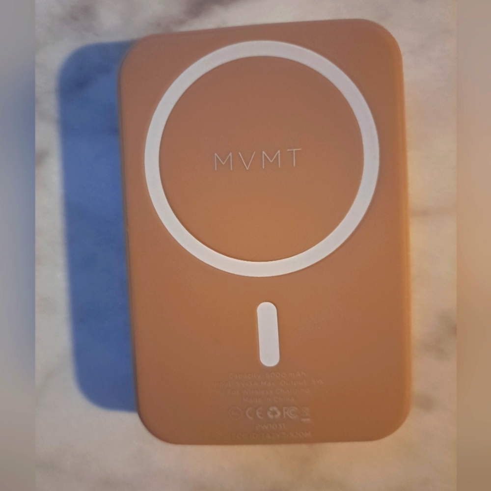 IPhone portable battery charger